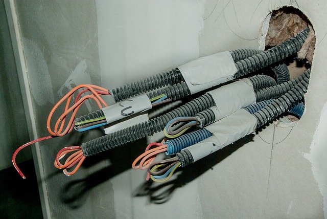 kontrola elektrického vedení